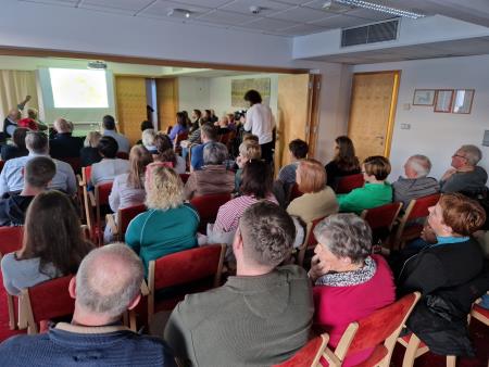 Ozelenitev trga - okrogla miza (2)